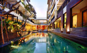Swimming Pool - 100 Sunset 2 Hotel, Kuta, Bali